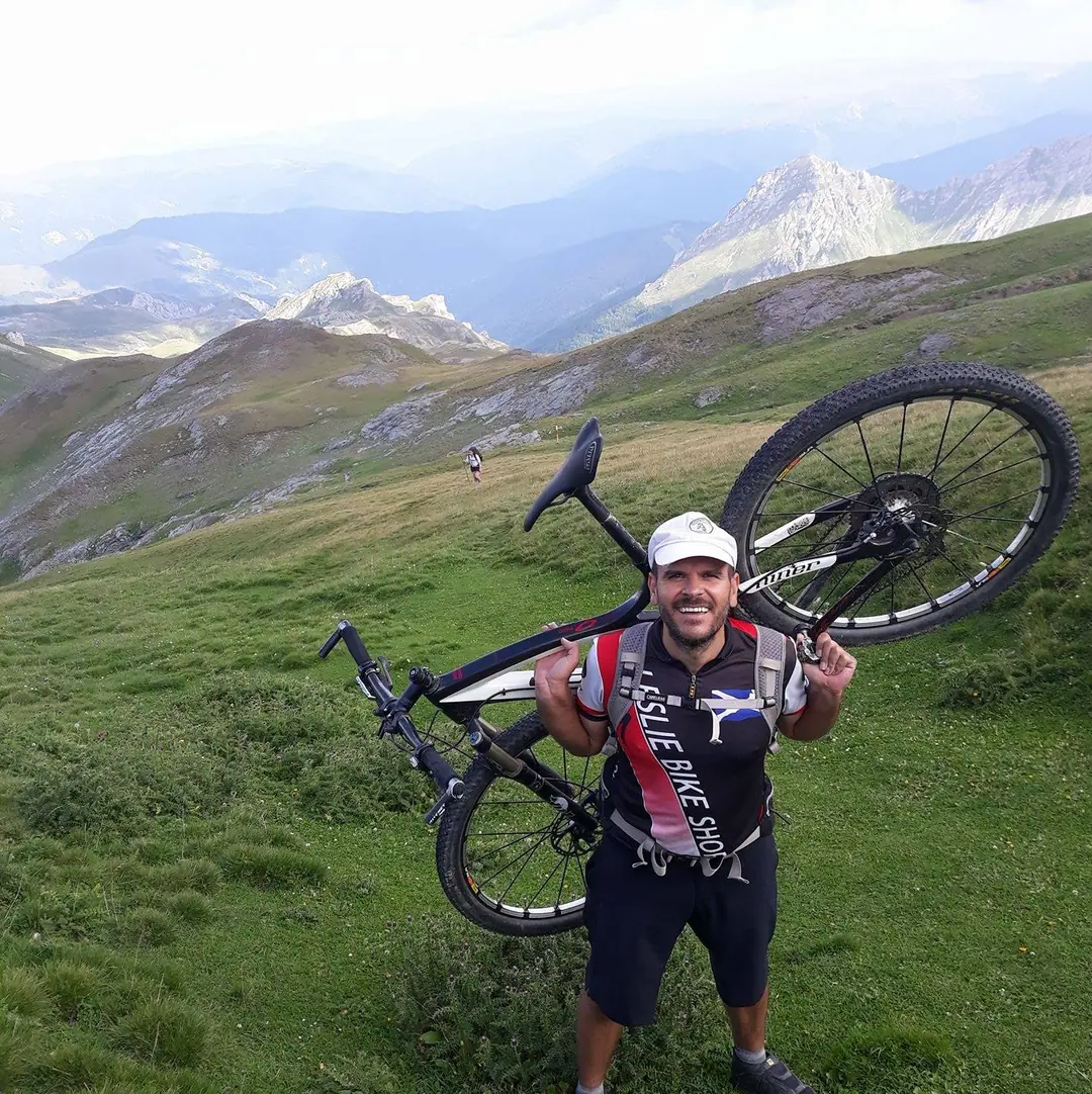 Stojan Hadji Jevtimov, mountain guide